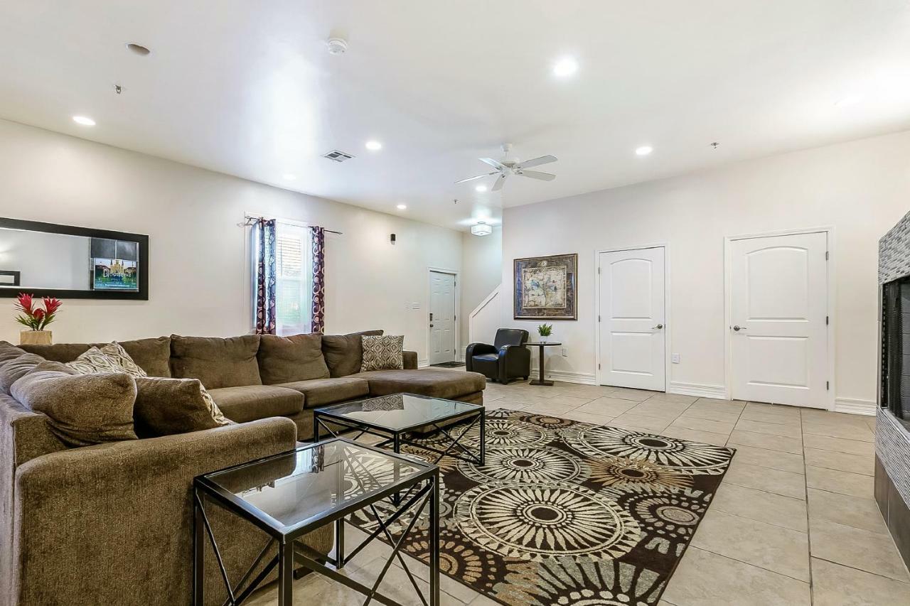 Spacious 3BR/2.5BATH Condo in Great location Nueva Orleans Exterior foto
