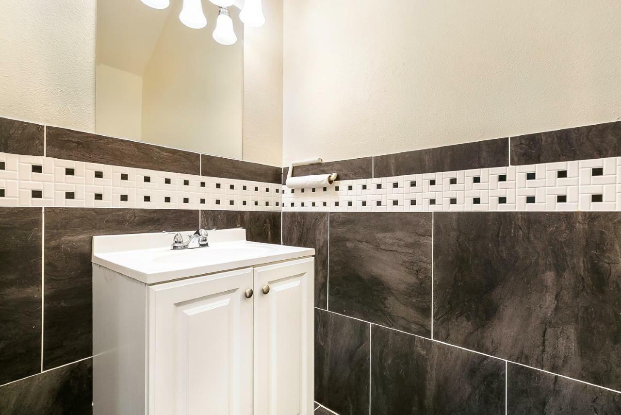 Spacious 3BR/2.5BATH Condo in Great location Nueva Orleans Exterior foto